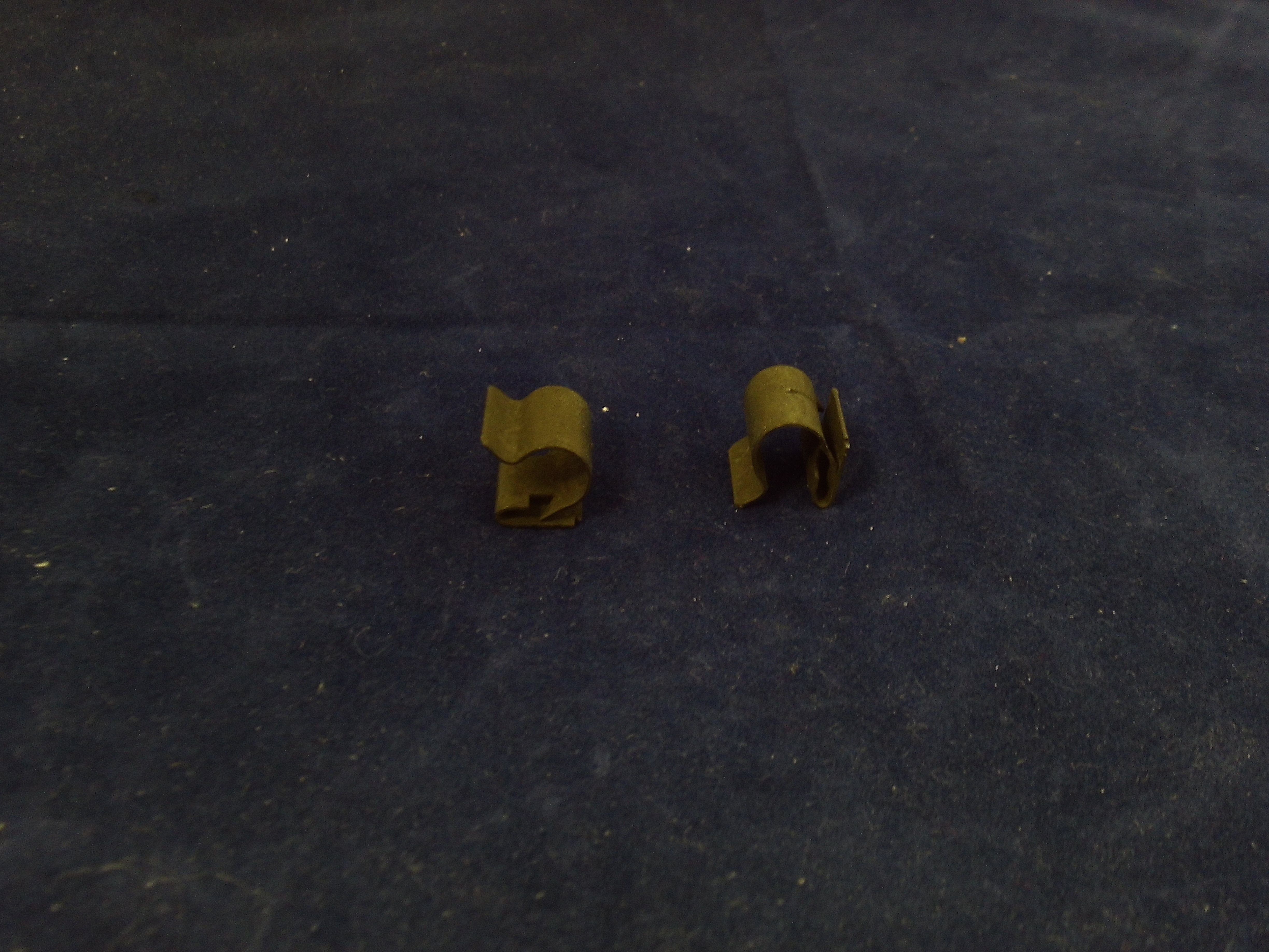 CABLE CLIP BL/PH 35490-11