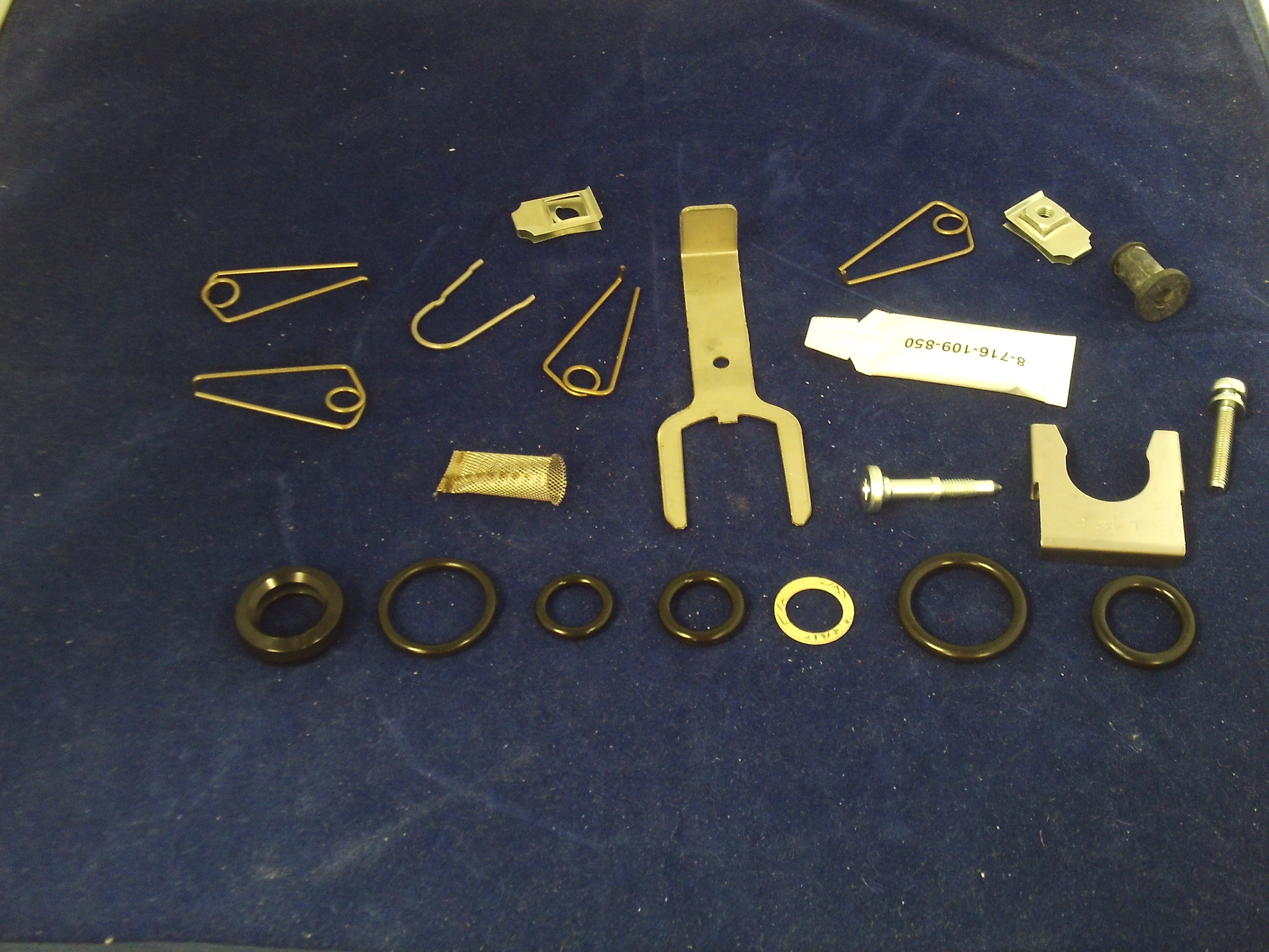 SEAL, CLIP AND SCREW KIT